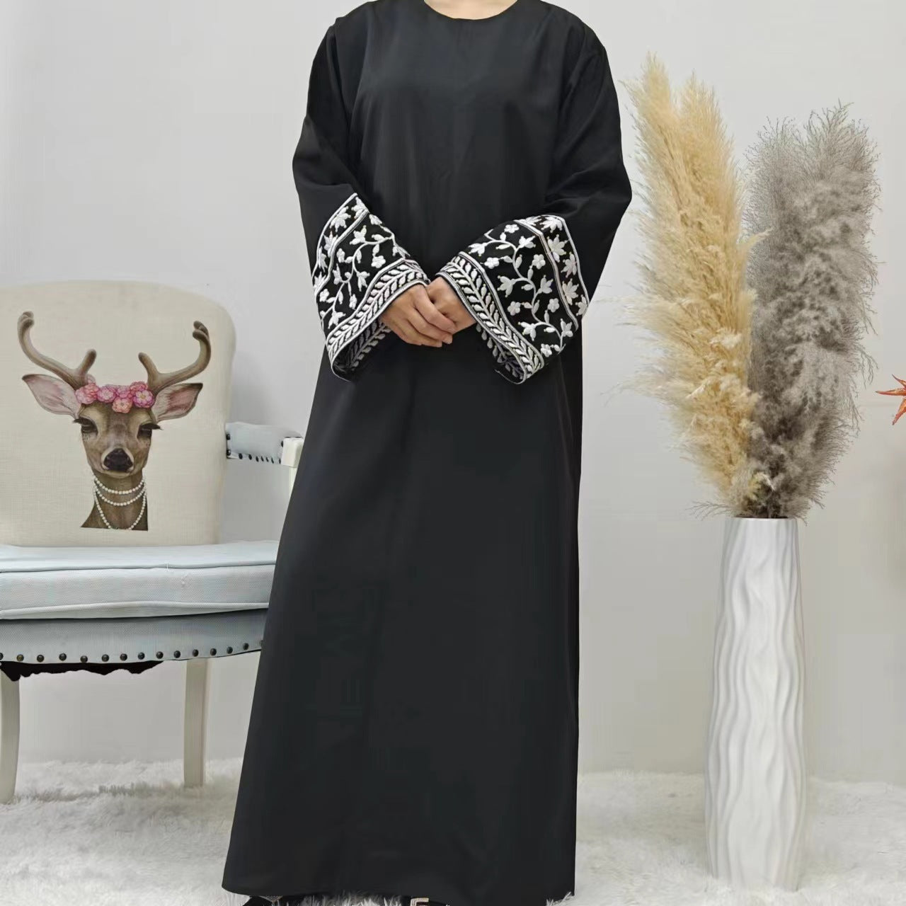 Dubai Embroidered Elegant Long Sleeve Dress