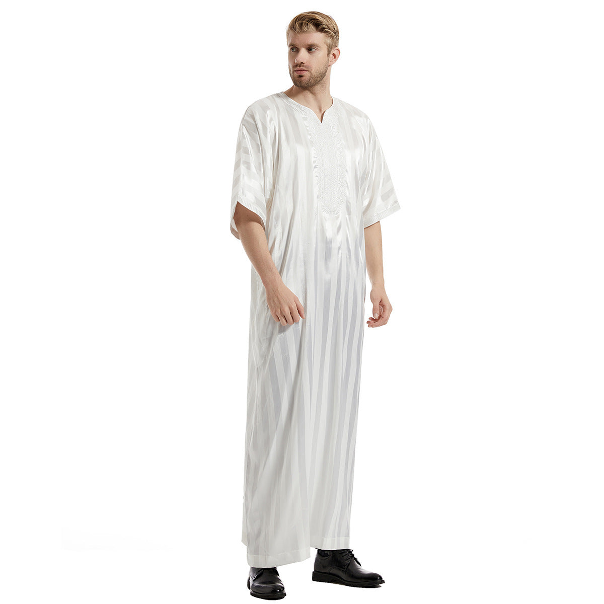 Men's Fashion Robe Stripe Embroidery