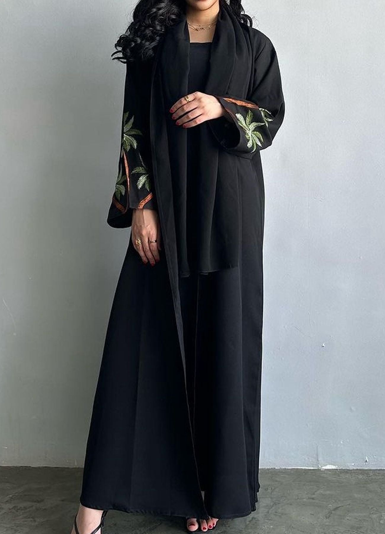 Elegant Long Sleeve Cardigan Embroidered Dress Robe