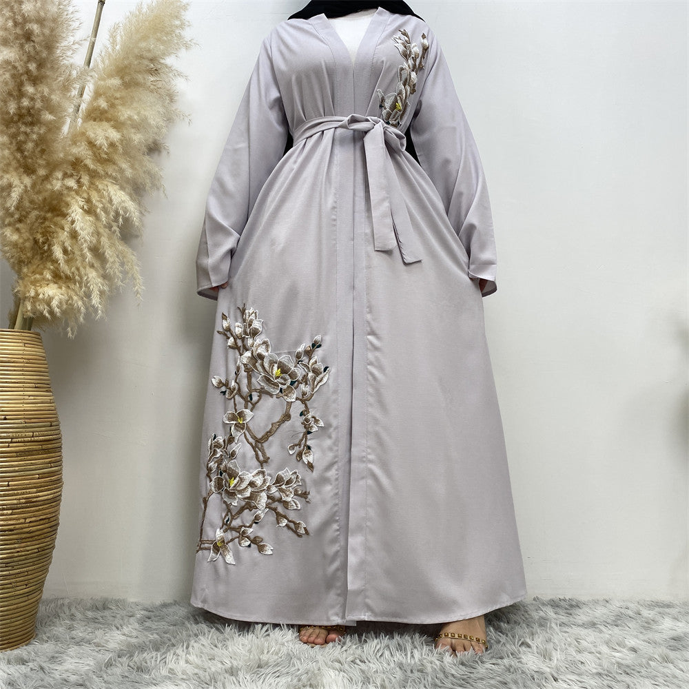 Women's Fashion Embroidered Long-sleeved Slim-fit Robe