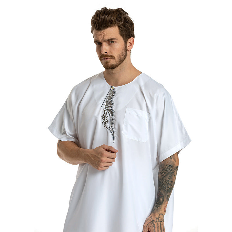 Hui Embroidered Short Sleeved Round Neck Robe